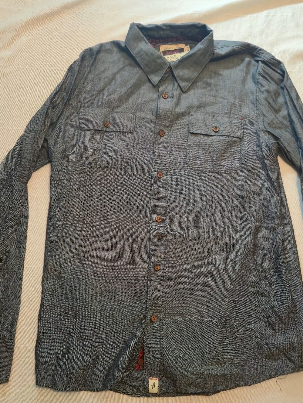 Altamont Men's Large Chambray Button-Up Long Sleeve Shirt